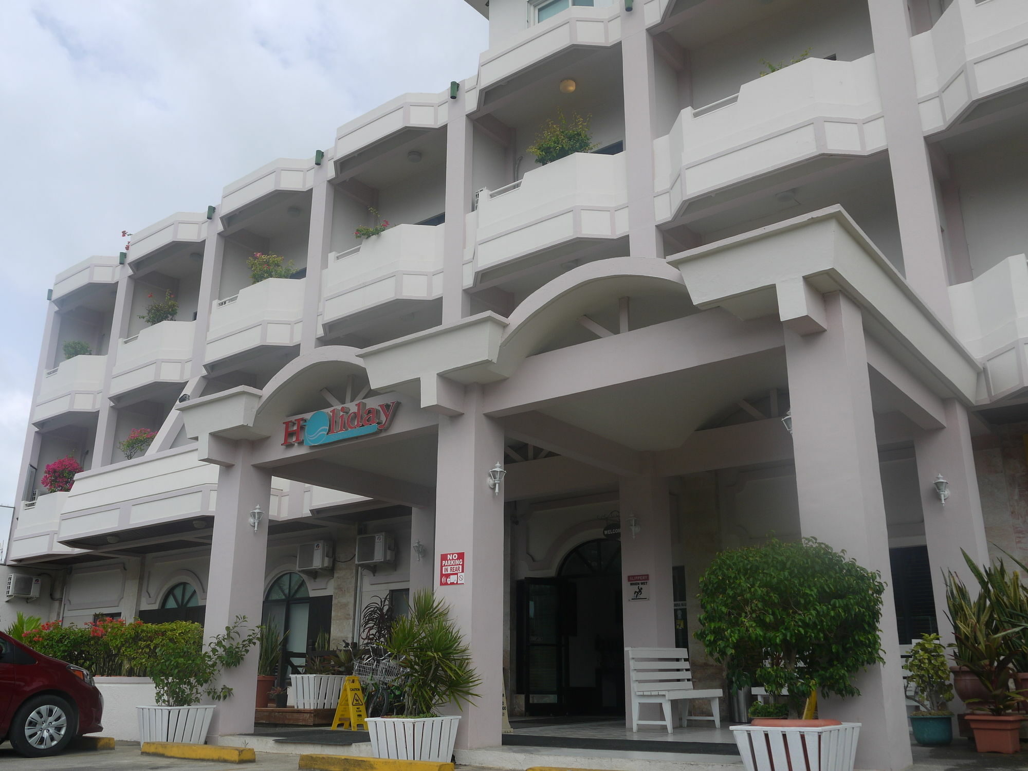 Holiday Saipan Hotel Exterior foto