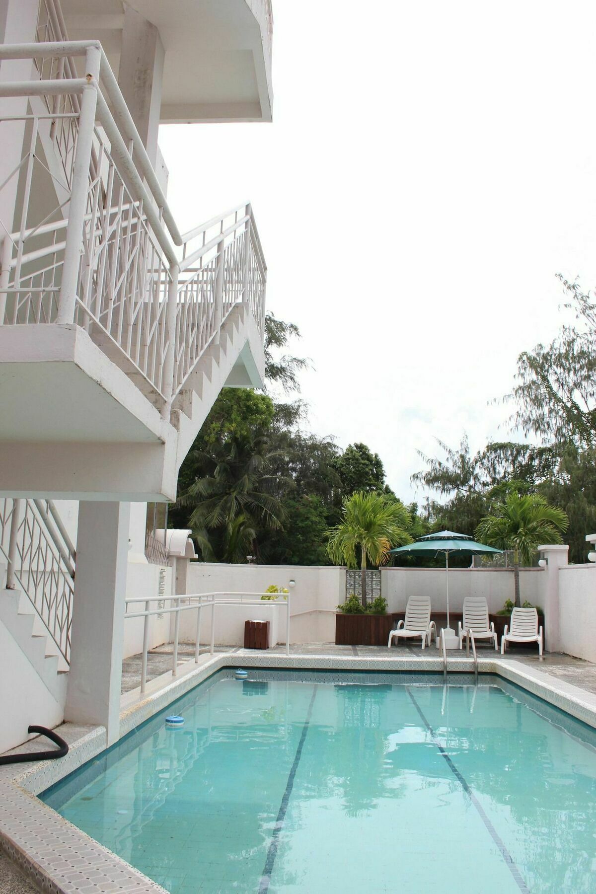 Holiday Saipan Hotel Exterior foto
