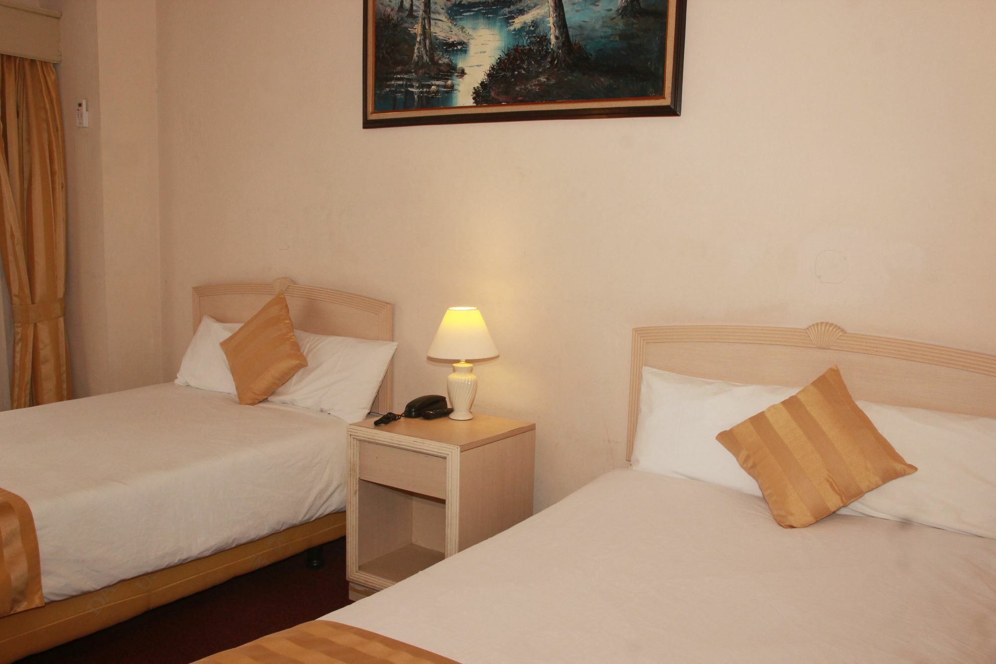 Holiday Saipan Hotel Exterior foto
